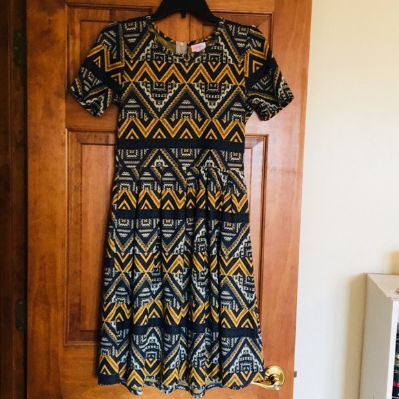 LuLaRoe Dresses & Skirts - LuLaRoe Amelia Aztec print size medium